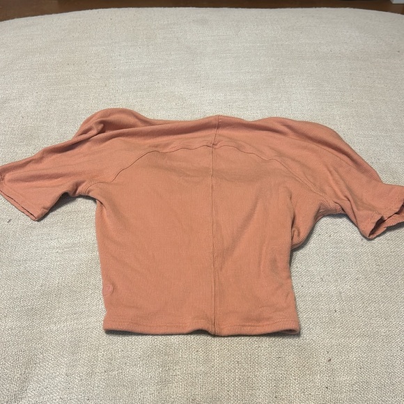 lululemon LA Twist Front Crop Top - Picture 10 of 12